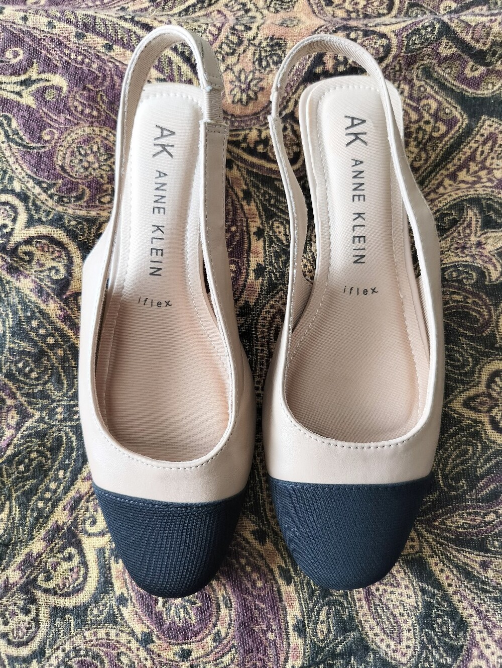Anne Klein Women's 7M Akchaya Two-Tone Cap Toe Slingback Flats
